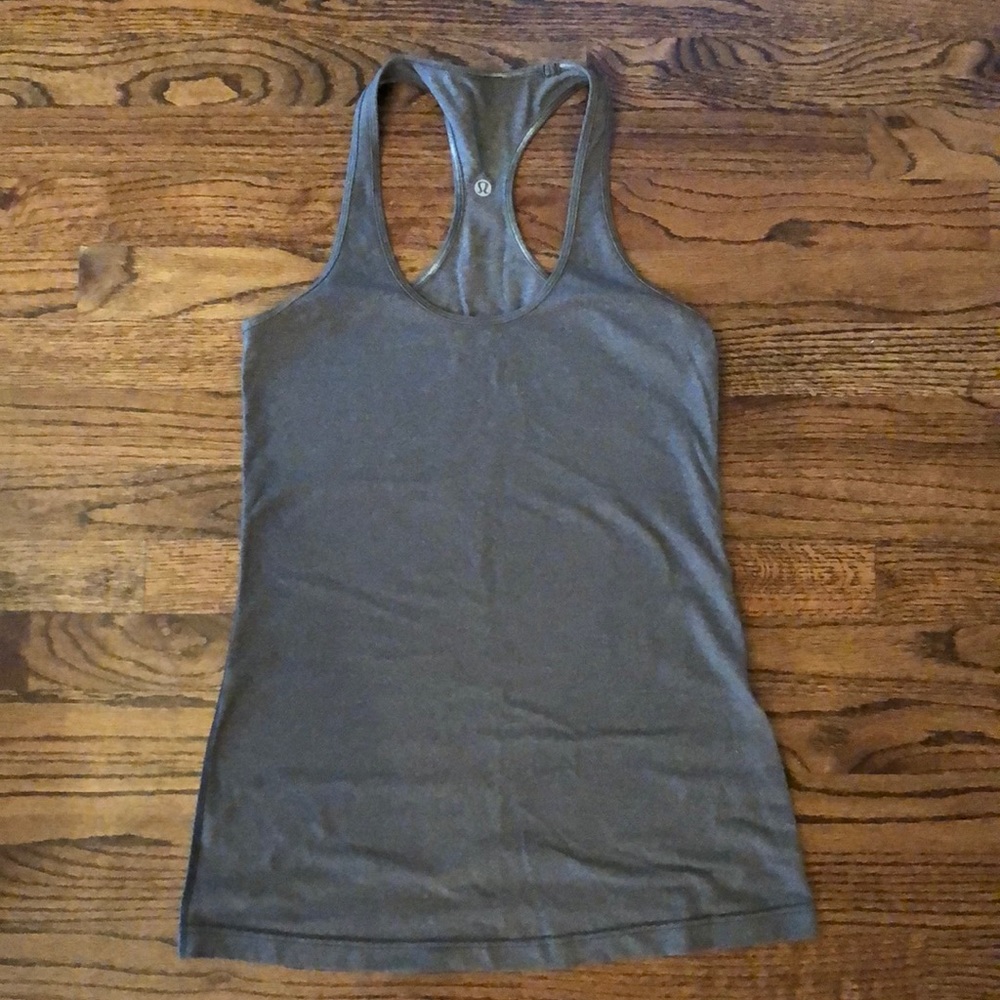 Lululemon army green tank, long, fitted